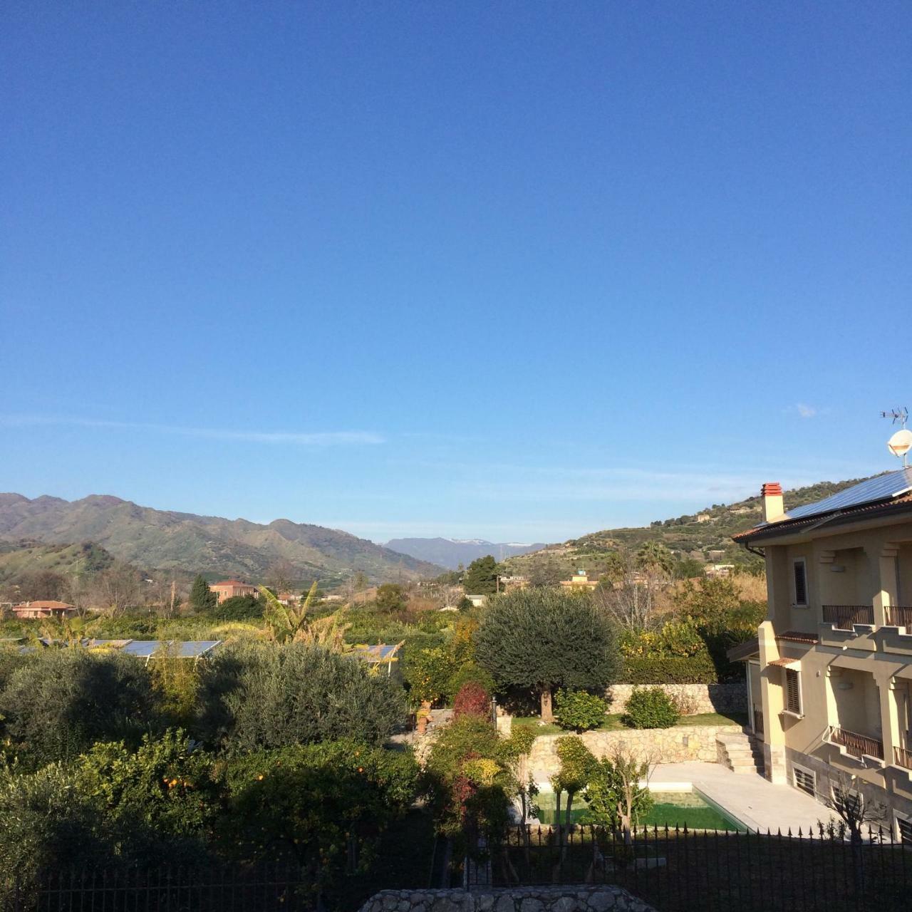 Al Chiaro Di Luna Taormina Eksteriør billede