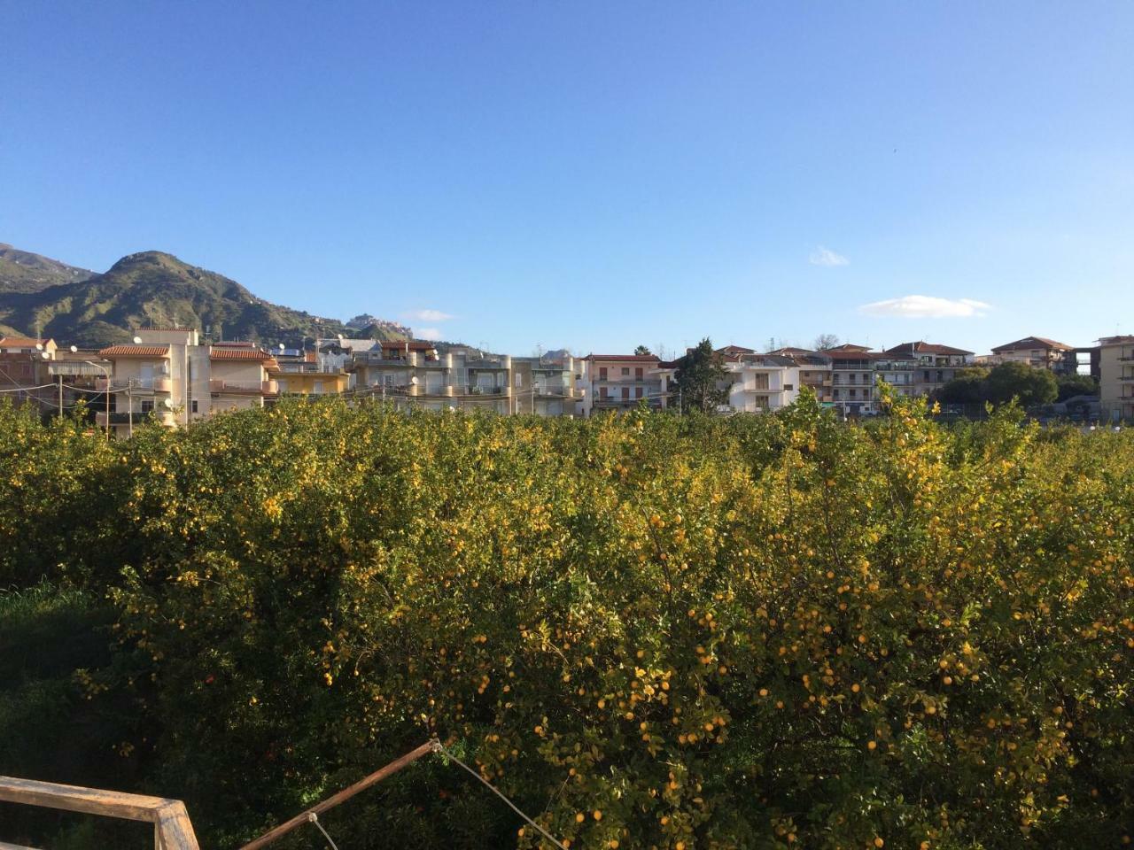 Al Chiaro Di Luna Taormina Eksteriør billede